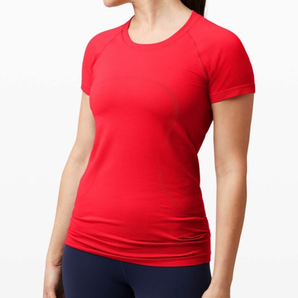 Lululemon Swiftly Tech Short Sleeve 2.0 Carnation Red Size 6 Sz 6